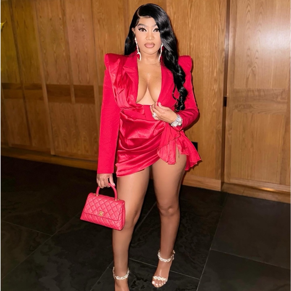 Beautiful red tuxedo blazer style dress! ❤️❤️